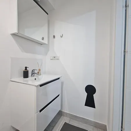 Trzech Krzyzy Konopnickiej 3 아파트 바르샤바