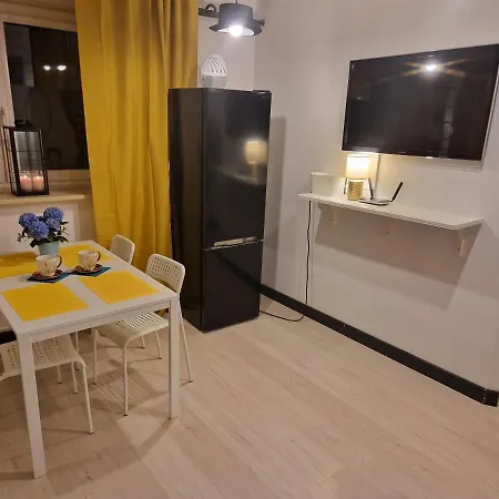 Trzech Krzyzy Konopnickiej 3 公寓 华沙